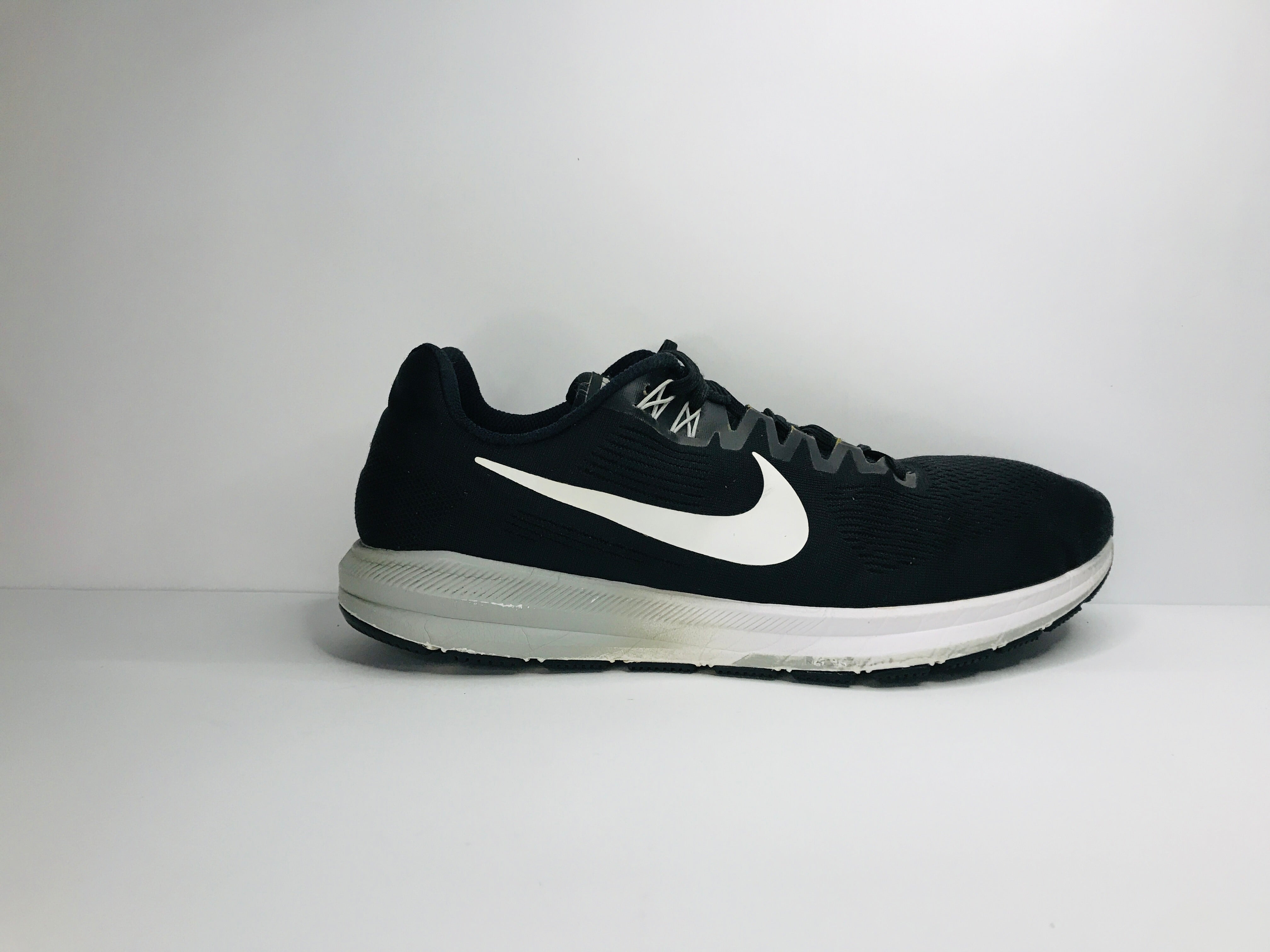 Nike Zoom Structure 21