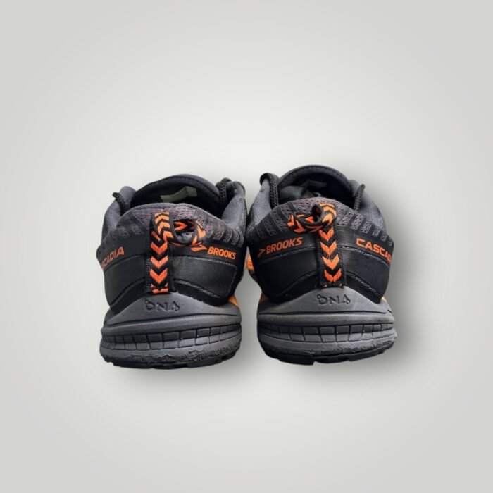 BROOKS CASCADIA 13 - Image 4
