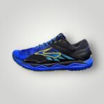 BROOKS TRAIL-RUNNING SHOES