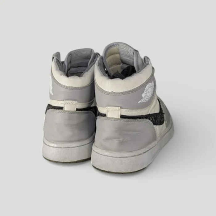Dior x Air Jordan 1 High sneaker - Image 4